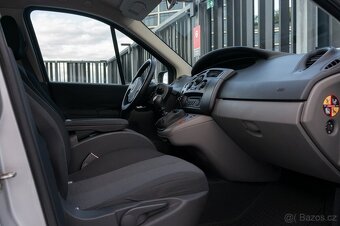 Renault Grand Scénic 1.9 dCi - 13