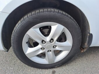 KIA CEED 1.6 16V  combi, ČR, po 1. majiteli, PLNÝ SERVIS - 13
