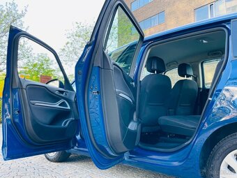 OPEL ZAFIRA TOURER 1.6CDTi MANUÁL LED KAMERA VÝHŘEV SERVISKA - 13