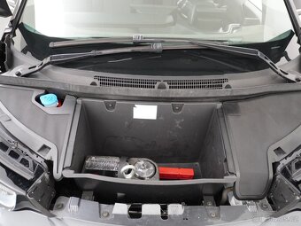 BMW i3 AUT 17oPS Pano TepČerp Nav AAC AL LED PDC 6/18 - 13