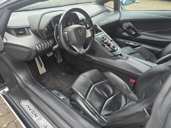 Lamborghini Aventador LP 700-4 - 13