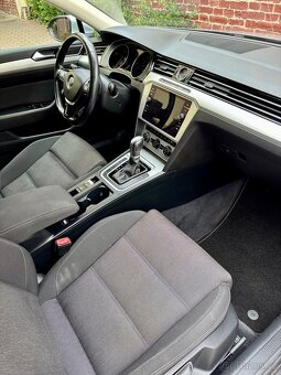 VW Passat 2.0 TDi, 110 kw, DSG, 2018, 158tkm, Comfort - 13
