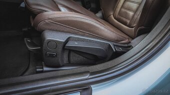 BMW 330e touring xdrive - 13