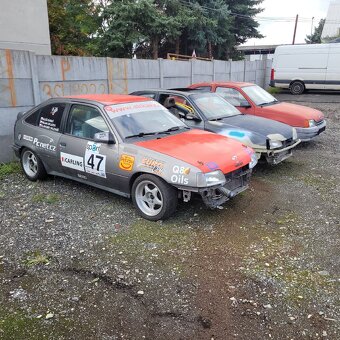 Opel Kadett GSI 16v - 13