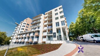 Pronájem bytu 1+kk, 41 m² s garáží, ul. Nad Stráněmi - 13