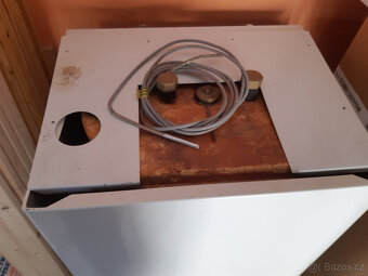 Bojlér k plynovému kotli i solarní - 13