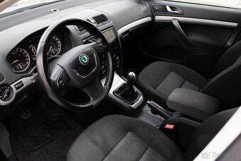 Škoda Octavia Combi 1.6 TDI CR DPF Exclusive - 13
