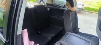 Volkswagen Touran R.V.2011 2.0.TDI 103 KW - 13