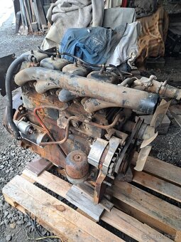 Motor zetor uřI 3001.  7201. 7701. - 13