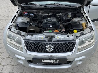 Suzuki Grand Vitara 2.0 JLX - 13