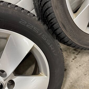 Zánovní zimní sada Karoq 225/55 r17 Nokian 7mm - 13