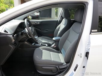 HYUNDAI IONIQ 1.6 PLUG-IN r.v.09/2021 NAVI,LED,ALU - 13