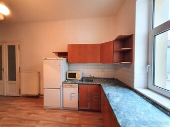 Mezonetový byt v cihlovém domě 3+kk, 75m² v centru  Kralup n - 13