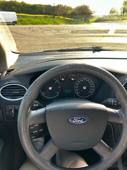 Ford Focus 1.6 TDCi Combi - 13