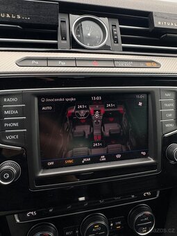 VW Passat 2.0TDI R-line 140kw DSG - 13