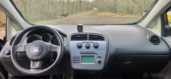 Škoda Octavie 1.9 tdi 77kw  klima v dobrém stavu - 13