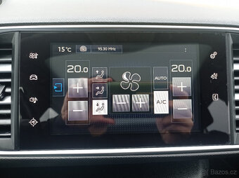 Peugeot 308 1.2i 96kW Navi/Panorama/1Maj - 13