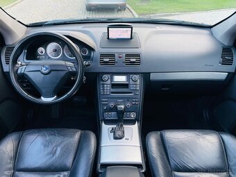 Volvo XC90 2.4D5 4x4 AUT NAVI SENZORY VÝHŘEV SERVISKA - 13