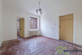 Prodej rodinného domu s garáží v obci Přemyslovice - 13