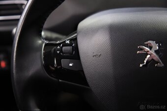 Peugeot 308 1.2 81kW 81tkm Navi Kam360° DAB Rádio Full LED - 13