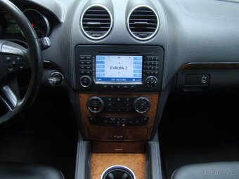 Mercedes-Benz GL 450 V8 4MATIC 7-MÍST - 13