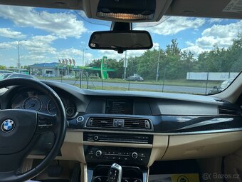 BMW 525D 3.0d 2010 - 13