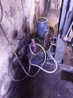 Prodám hydraulické čerpadlo včetně elektromotoru - 13