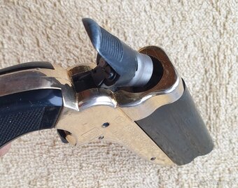 Derringer Perfecta cal.4mmRF SA zdobený Top - 13