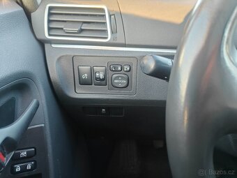 Toyota Verso 1.8 VVTi - 13