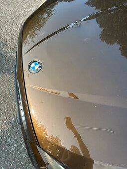 BMW X1 2,0D 130KW N47 Marrakesh brown, červená kůže - 13