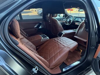 BMW rad7  M760e XDrive 420kw / (571 hp) - 13