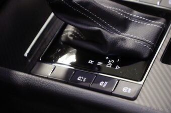 Škoda Superb 3 Combi TDI DSG Sportline - záruka Autodraft - 13