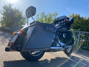 Harley Davidson Street Glide 103 - 13