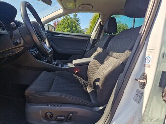 Škoda Superb III 2.0 TDI 110kw Combi, ČR, 9/2016, 236tkm - 13