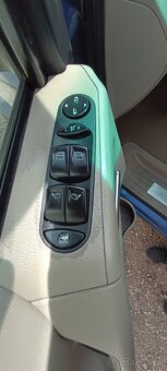 Mercedes Viano 3,0 - 13