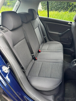 Volkswagen Golf V 1.6i 75kW, Klima, Manual, Nová STK - 13