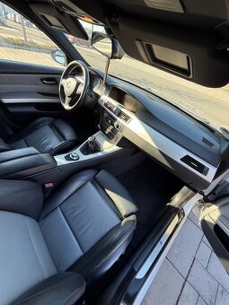 Bmw e90 330i - 13