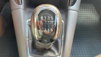 Opel Zafira, 1,6 CDTi TOURER // odp.DPH // ČR, RV 11/2015 - 13