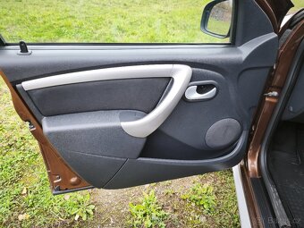 Dacia Duster, 1,5 DCi 81kw 4x4 1. majitel , DPH - 13