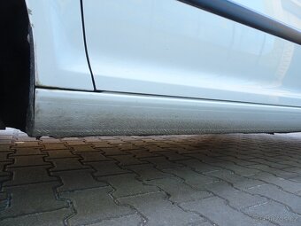 Škoda Octavia 1.6i Combi, DPH - 13