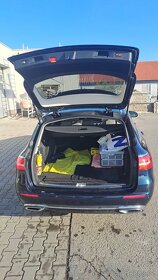 Mercedes Benz E200d - 13