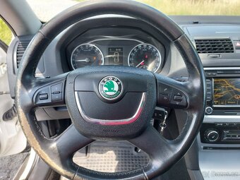 Škoda Octavia Scout 2,0TDi 103kW 4x4 AUTO A/C - 13