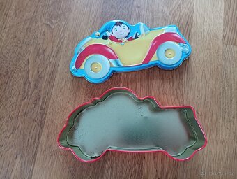 PLECHOVÁ ZNAČKOVÁ KRABIČKA OD BONBONU NODDY CAR FRANCIE - 13