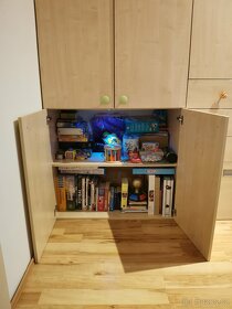 Nábytek do dětského pokoje - set skříně a palanda - 13