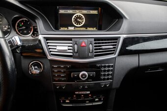 Mercedes-Benz E trieda Sedan 350 CDI BlueEFFICIENCY 4MATIC, - 13