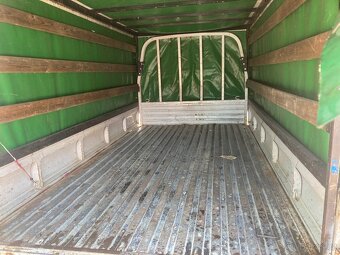Kia k2500 s plachtou - 13