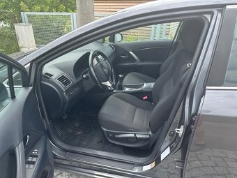Toyota Avensis III (T27) Combi 2012 - 13