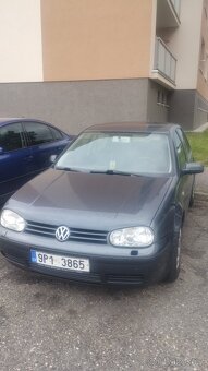 Volkswagen Golf - 13