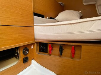 Plachetnice SUN ODYSSEY 30i - 13