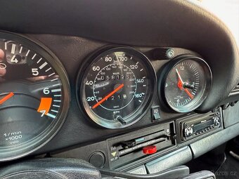 Porsche 911 Carrera 3.2 Cabrio - 13